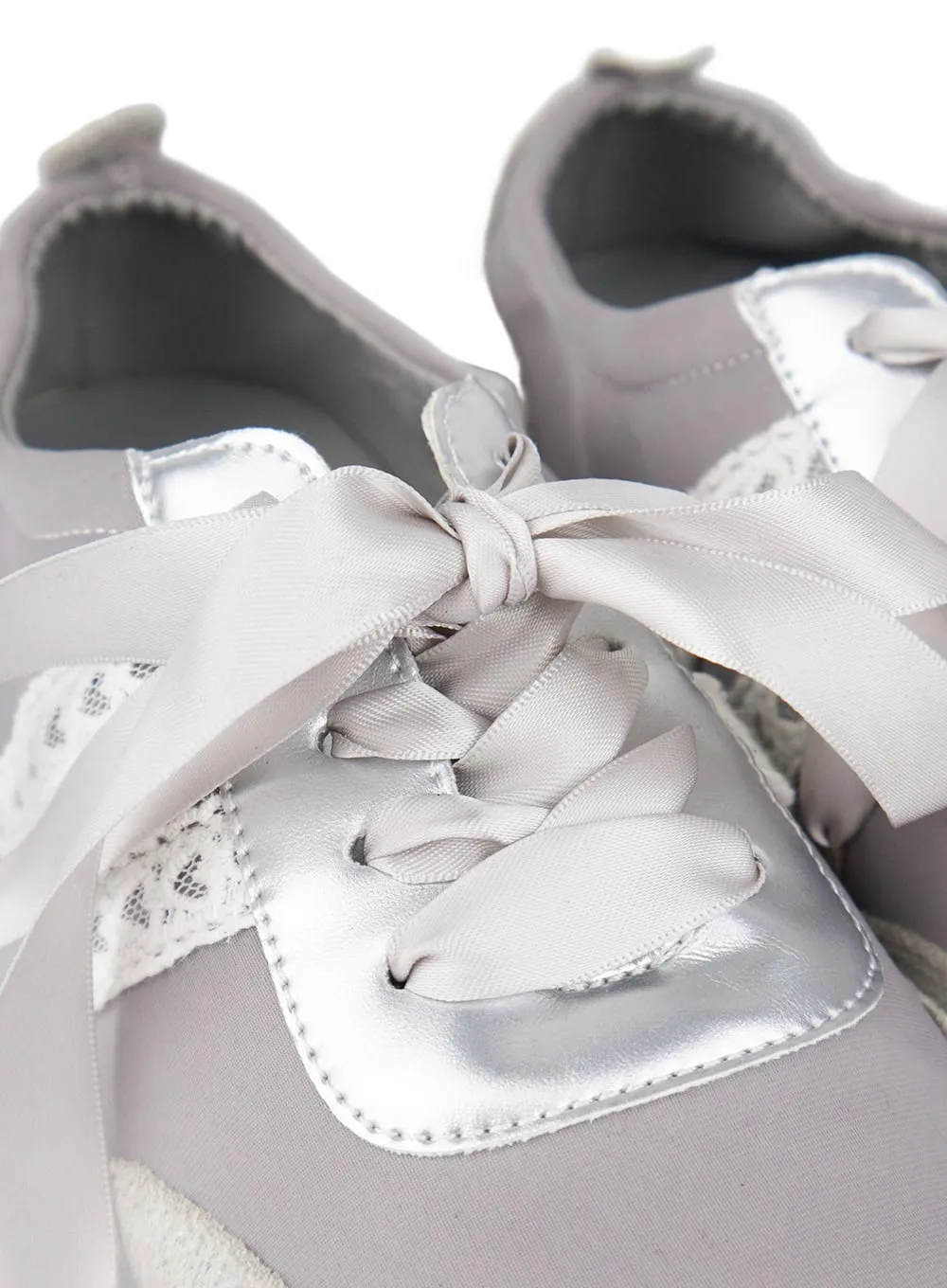 Balletcore Ribbon Lace Sneakers IS402