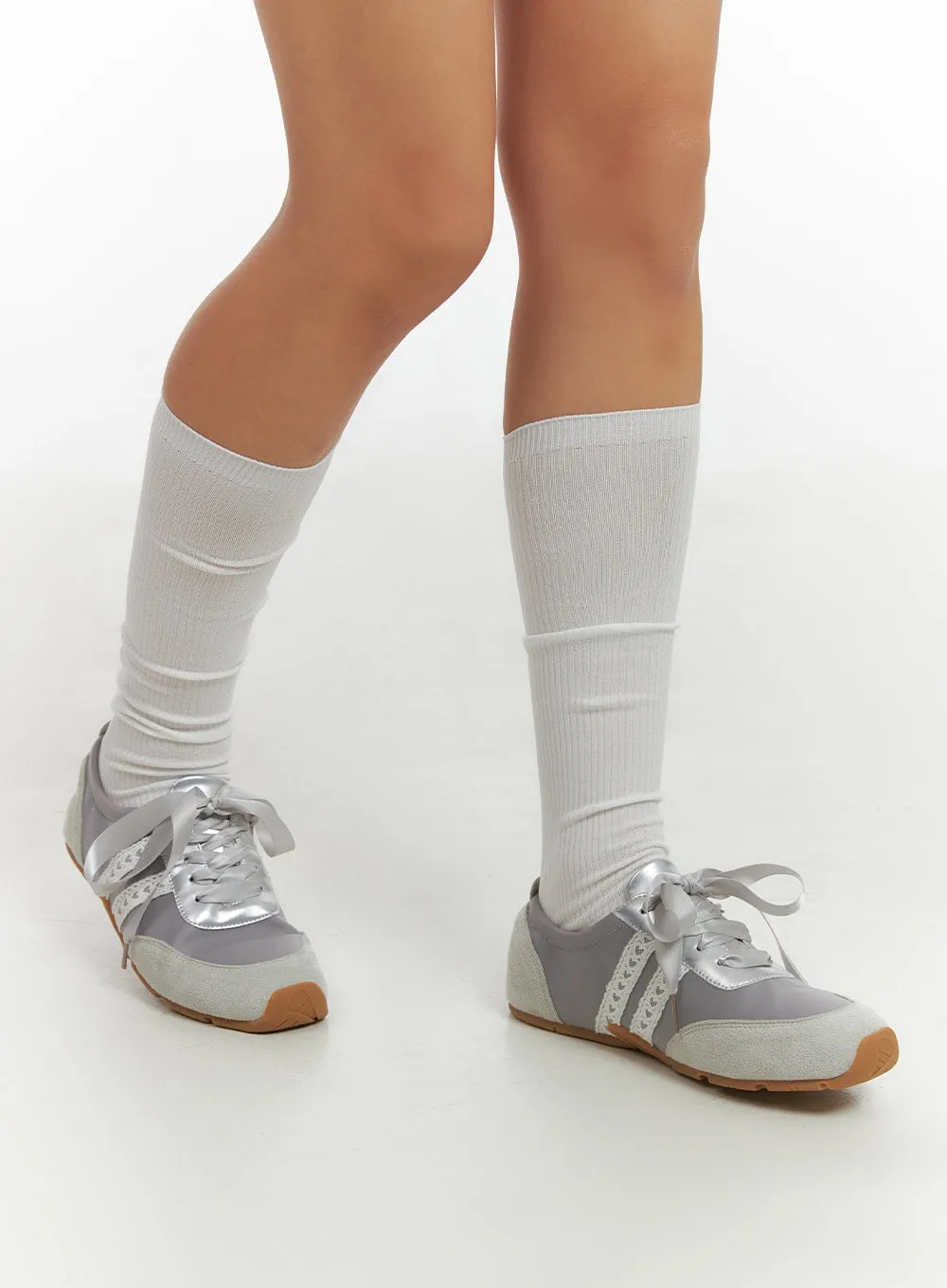 Balletcore Ribbon Lace Sneakers IS402