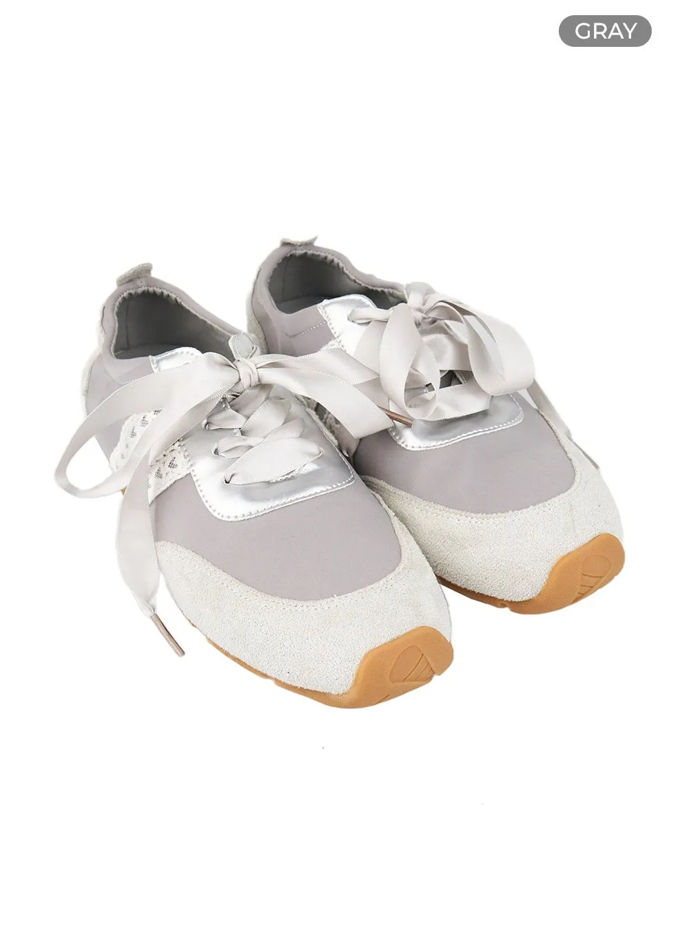 Balletcore Ribbon Lace Sneakers IS402