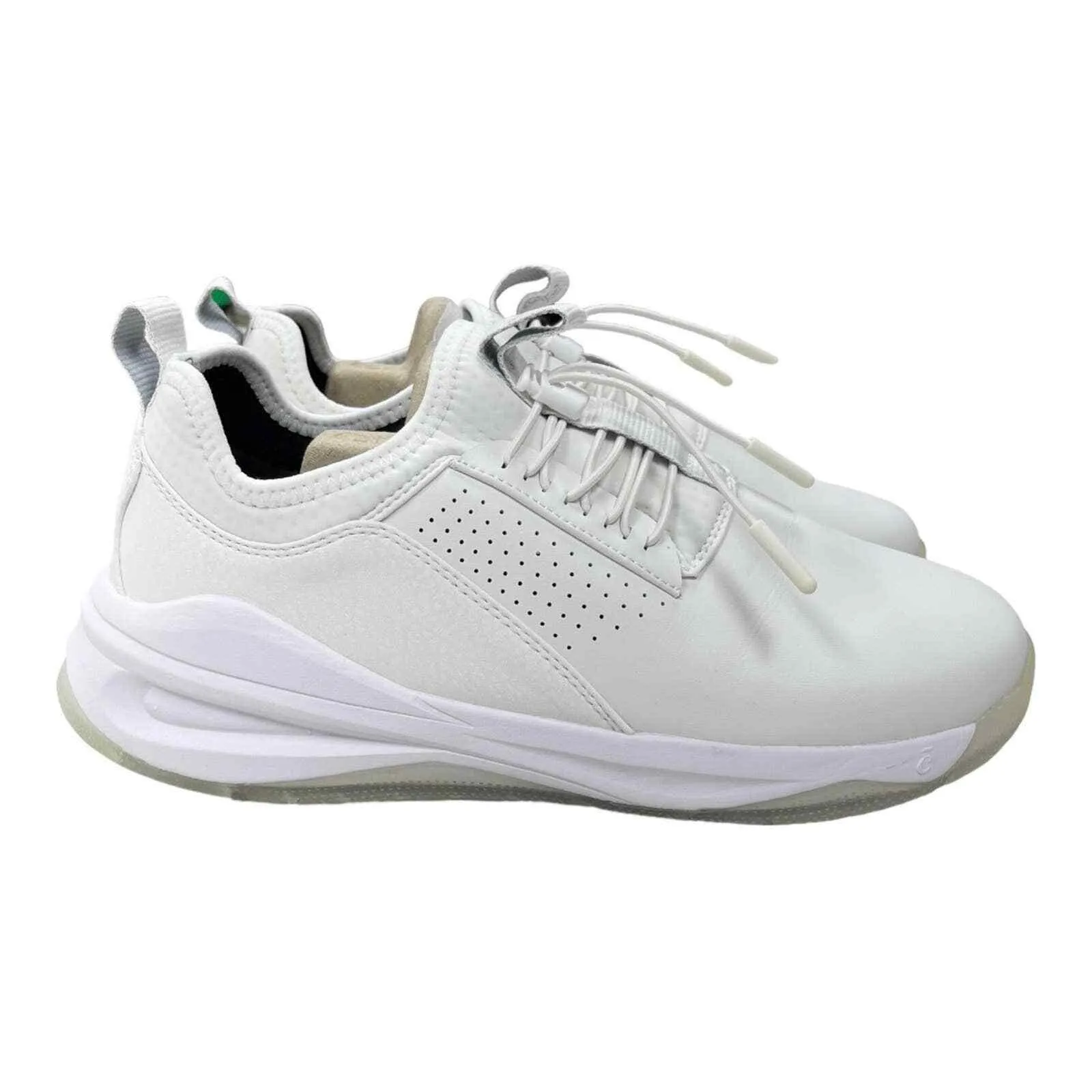 Clove Classic Shoes Sneakers Healthcare Nursing Brilliant White 8.5 New
